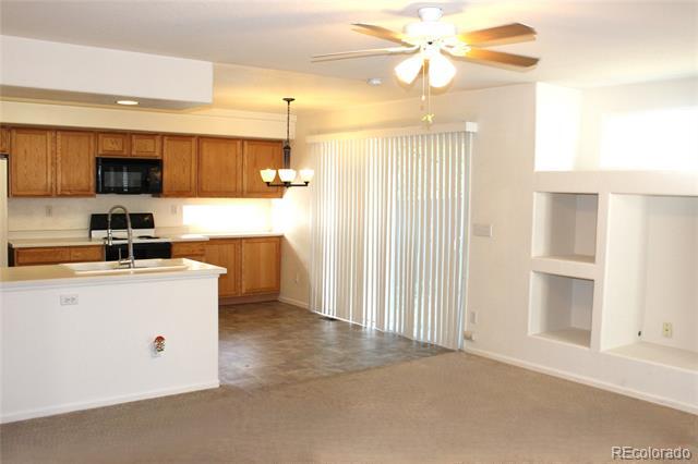 Building Photo - 4915 Waldenwood Dr