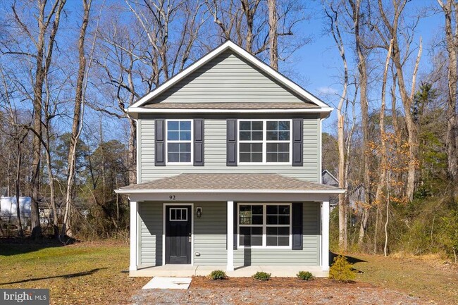 Building Photo - 92 Stratford Dr