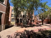 Building Photo - 555 W 6th St