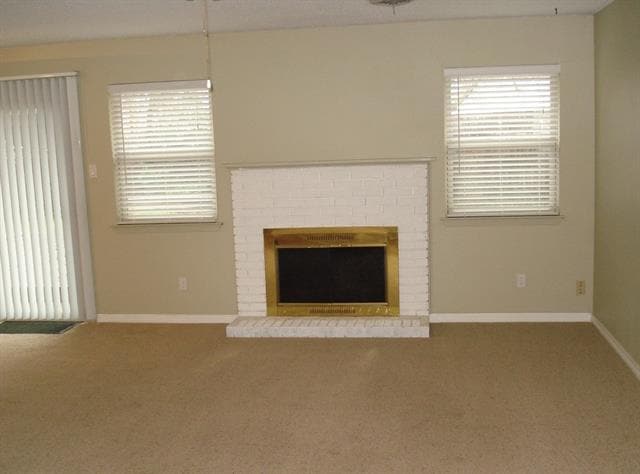 Building Photo - 511 Buffalo Dr