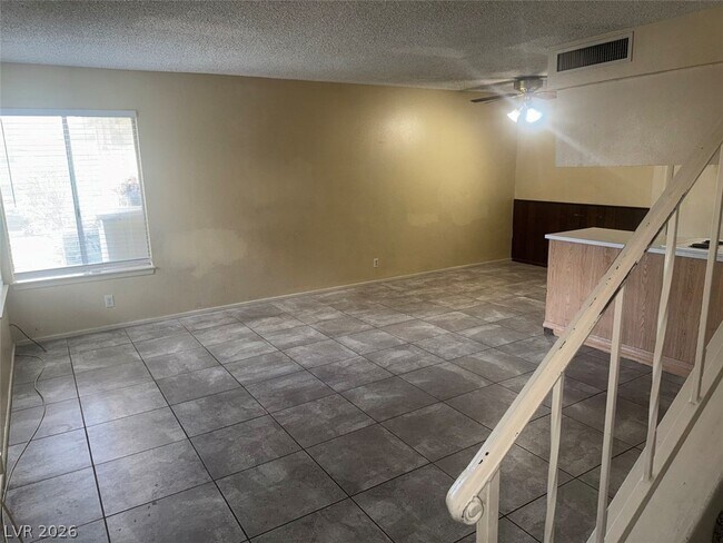 Building Photo - 1497 Dorothy Ave