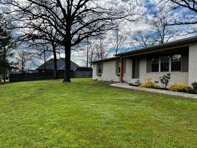 Building Photo - 895 Marion Anderson Rd