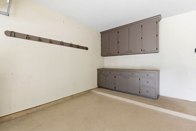 Building Photo - 78 N Camellia Grove Cir