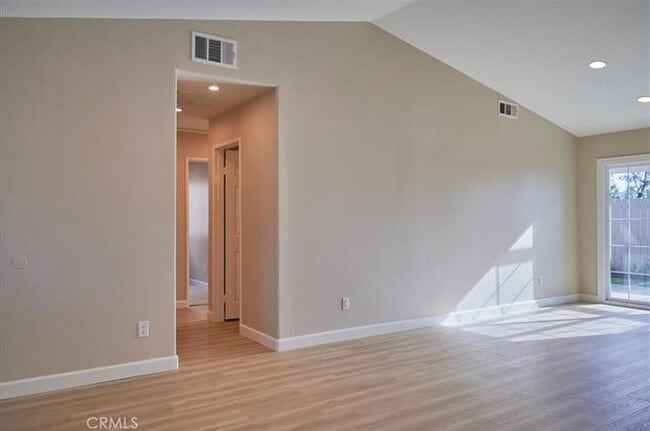 Building Photo - 12749 Nicolet Ct