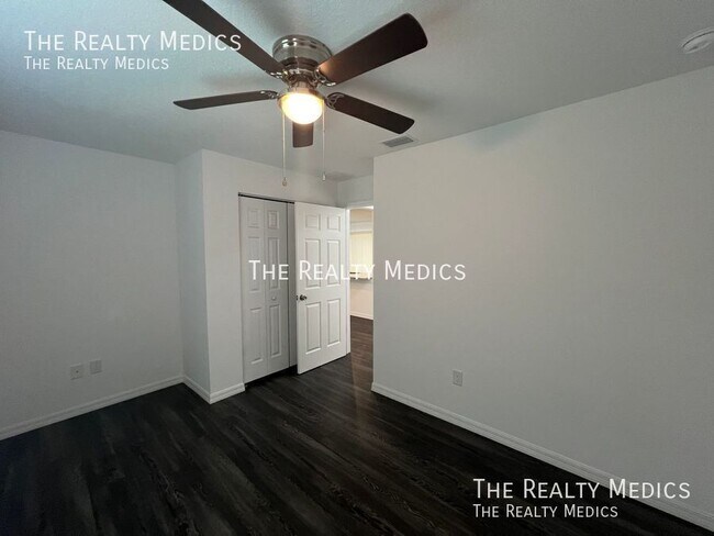 Building Photo - 10 Malauka Loop Pl