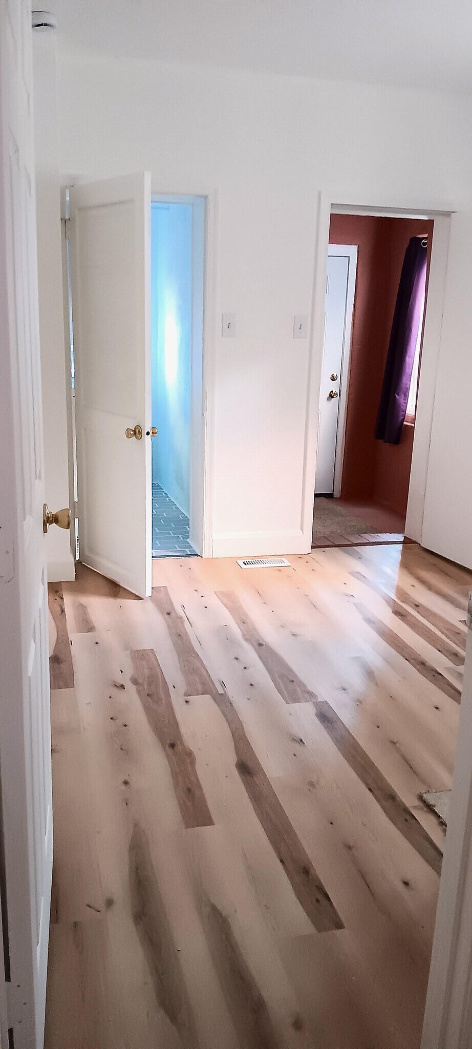 Building Photo - 1017 Hollins St