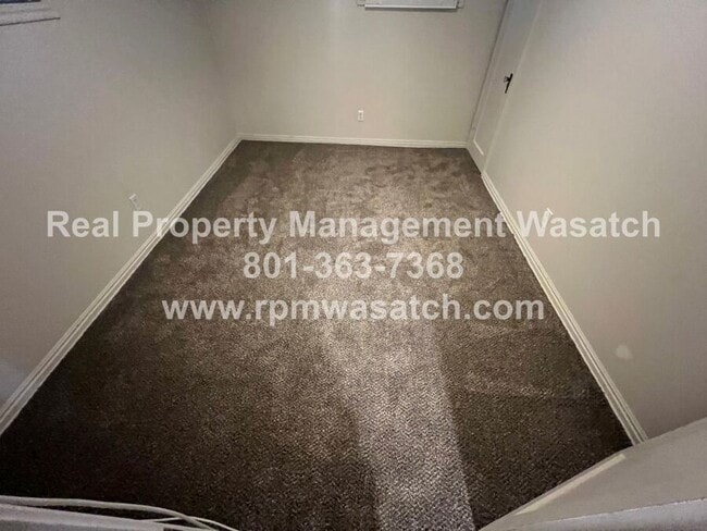 Building Photo - 1105 S 700 E