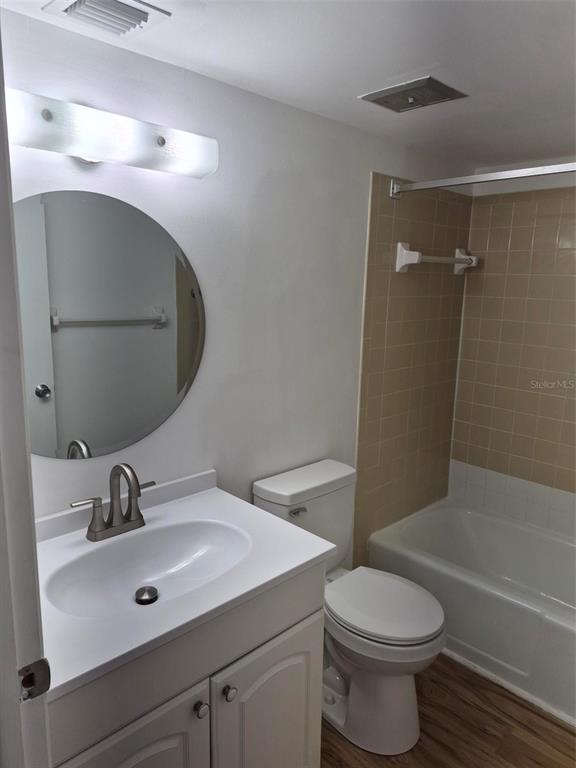 Building Photo - 1505 Pass a Grille Way