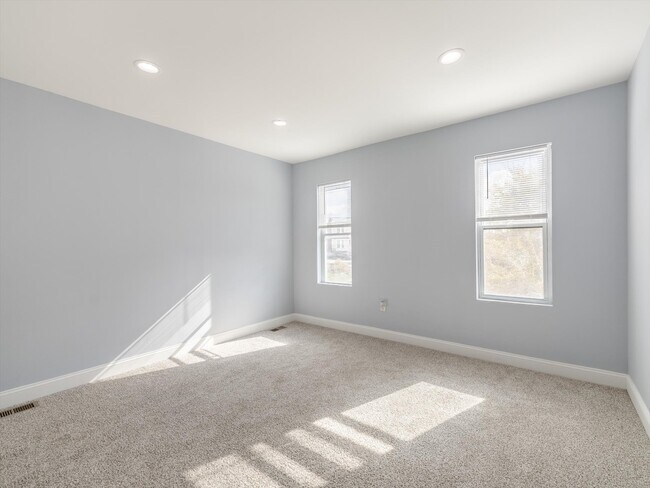 Building Photo - 19 Osborn St