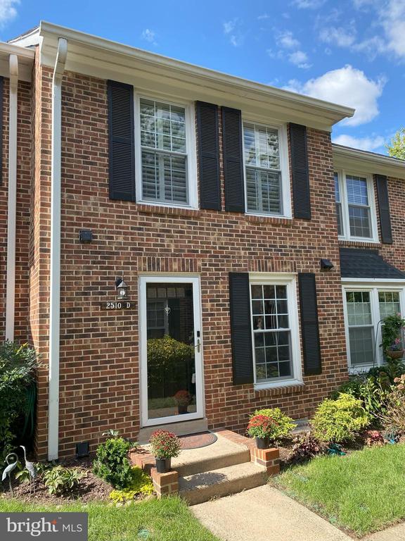 Building Photo - 2510 S Arlington Mill Dr