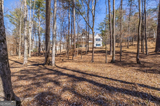 Building Photo - 1131 Pinehurst Dr