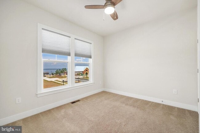 Building Photo - 1743 Riverbluff Ave