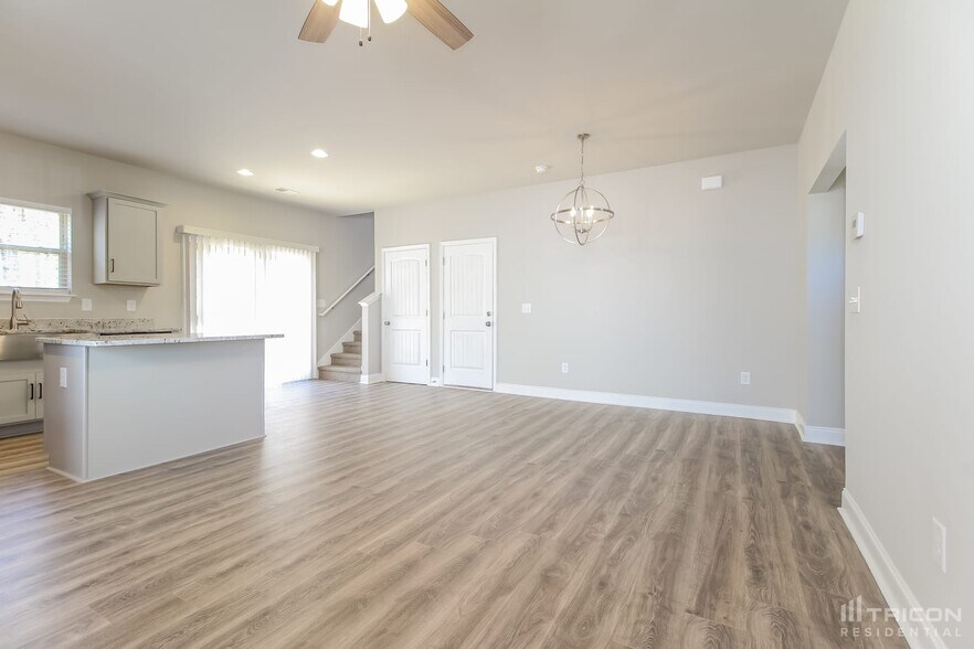 Building Photo - 109 Patagonia Rd