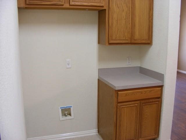 Building Photo - 1608 Myrtle Dr