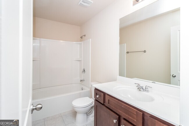 Building Photo - 355 Sunflower Ln