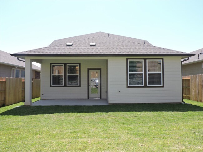 Building Photo - 7219 Cherrybark Oak Dr