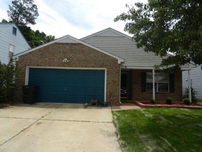 Building Photo - 3 bedroom in Hampton VA 23666