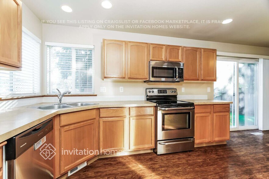 Building Photo - 8514 186th St Ct E