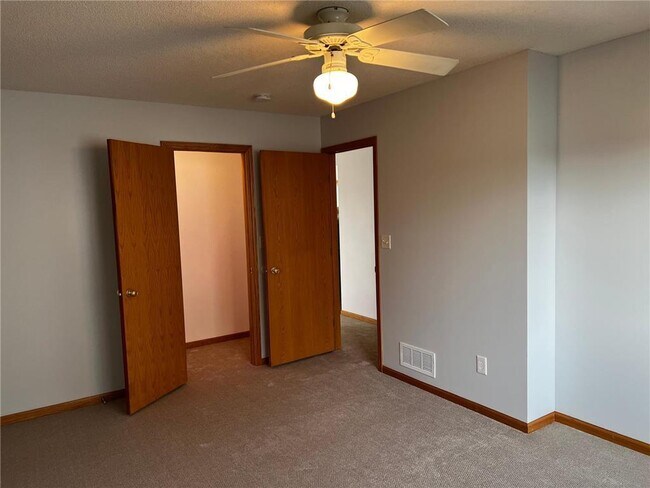 Building Photo - 5364 56th Ave NW