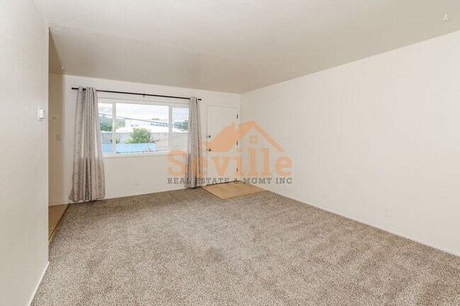 Building Photo - 2950 Stanton St