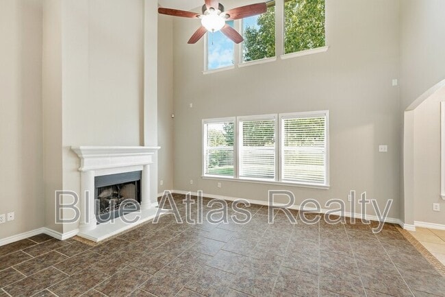 Building Photo - 601 Steerman Ct