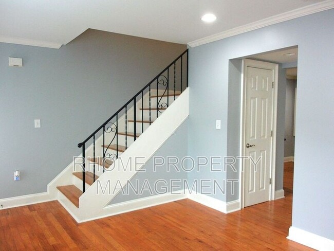Building Photo - 187 Rondak Cir