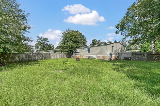 Building Photo - 139 Pegasus Ct