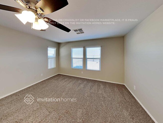 Building Photo - 40852 W Patricia Ln