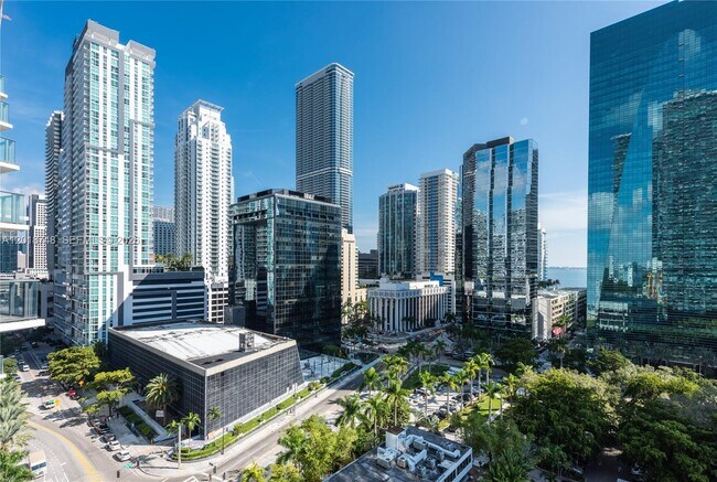 Building Photo - 1300 S Miami Ave