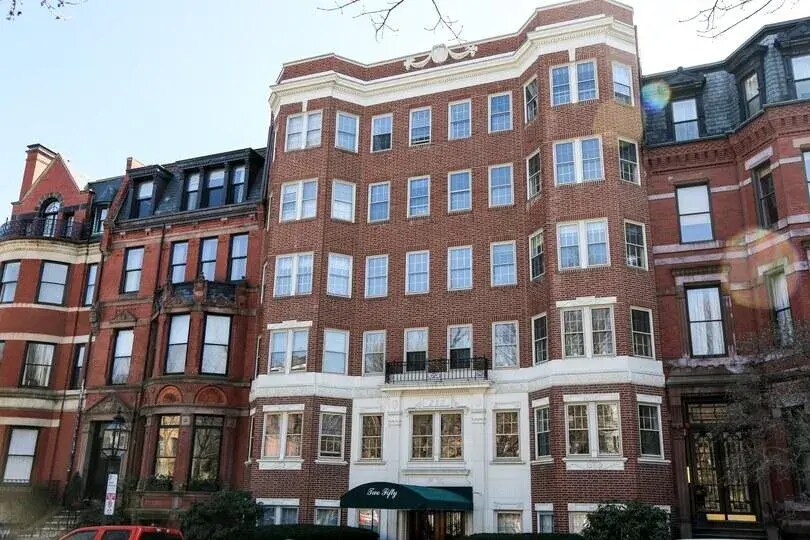 Building Photo - 248 Commonwealth Ave