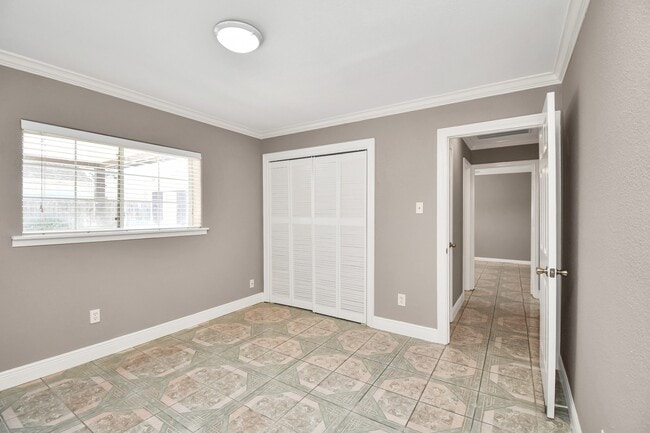 Building Photo - 3503 Nayland Rock Dr