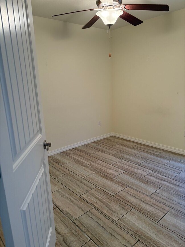 Building Photo - NEWER HOME - ALL APPLIANCES INCLUDED - LARGE FENCED IN BACKYARD