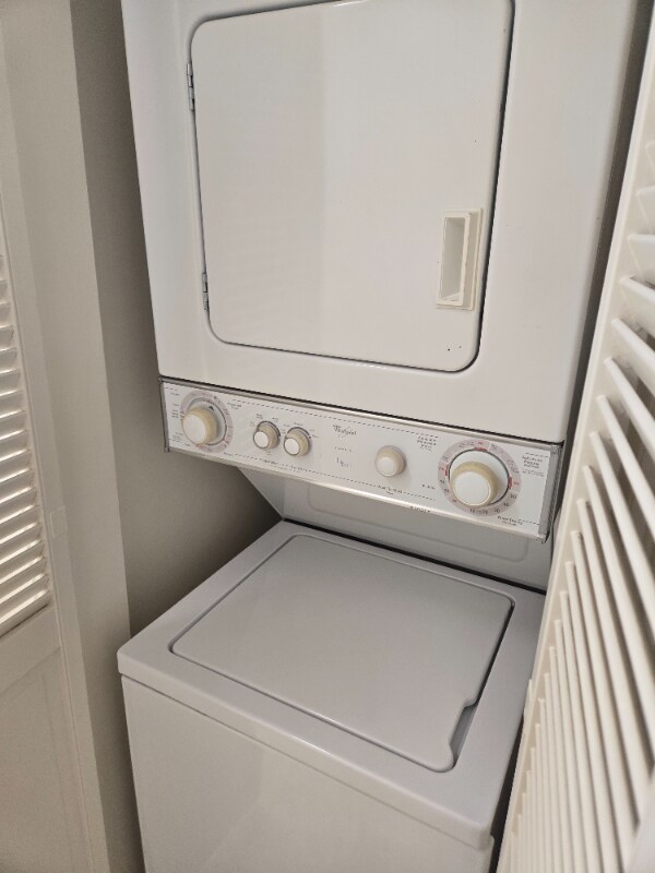 Building Photo - 1600 Ala Moana Blvd