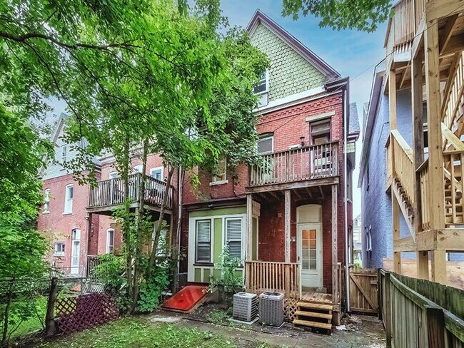 Building Photo - 628 N Euclid Ave