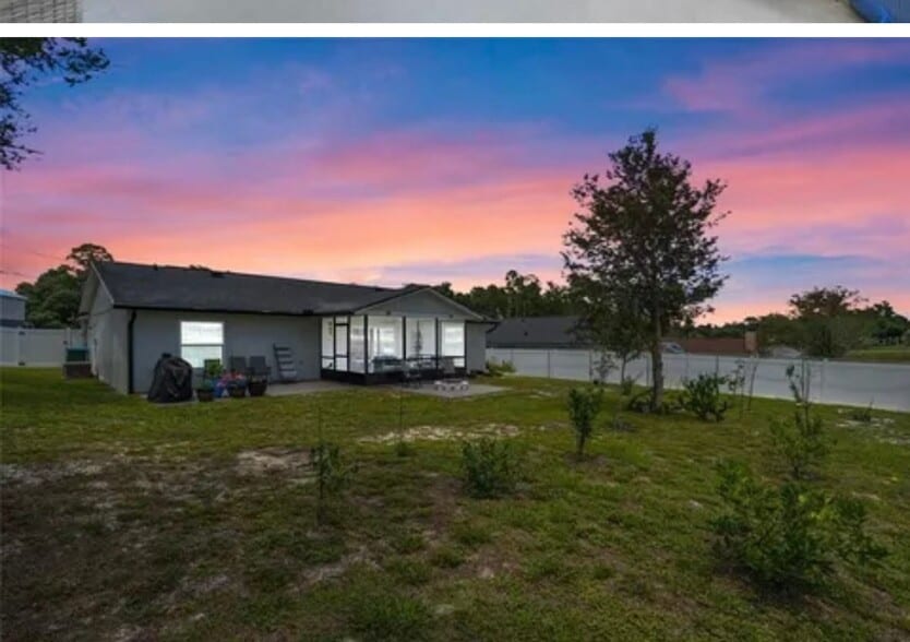 Building Photo - 1209 Beechdale Dr
