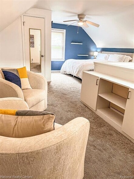 Building Photo - 2108 N Wilson Ave