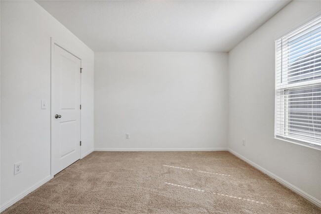 Building Photo - 14105 Jeannette Rankin Rd