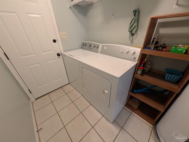 Building Photo - 9616 Bobwhite Terrace