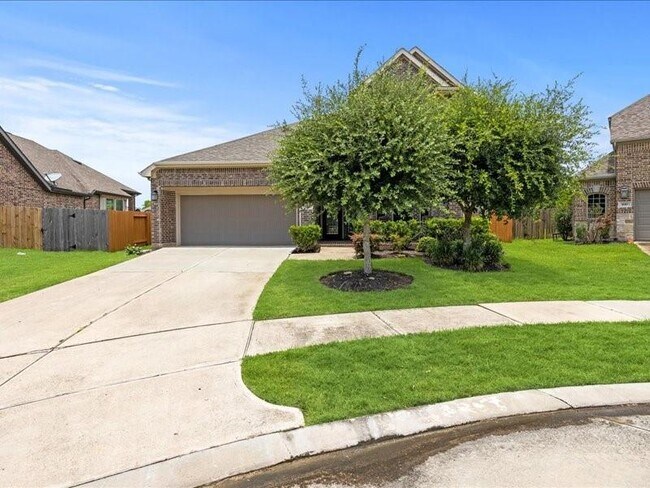 Building Photo - 1614 Mahan Dr