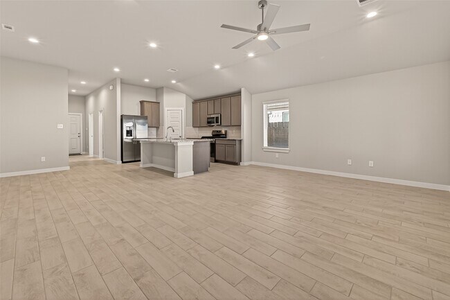 Building Photo - 15710 Telge Rdg Ln