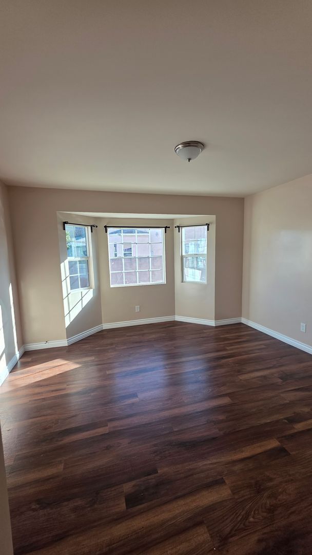 Building Photo - Grevillea Duplex