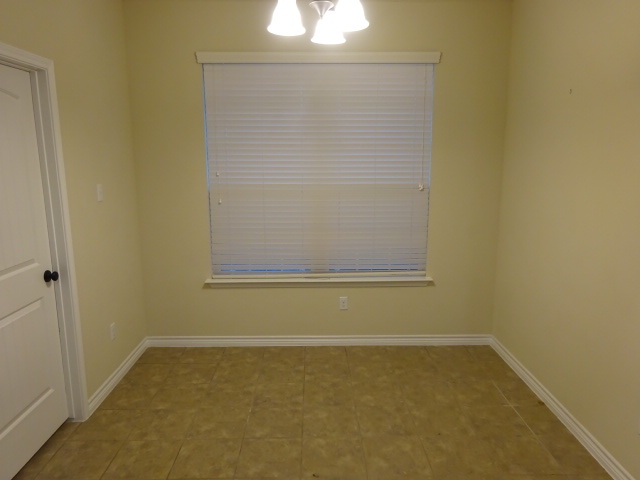 Building Photo - 3265 Vineyard Trail