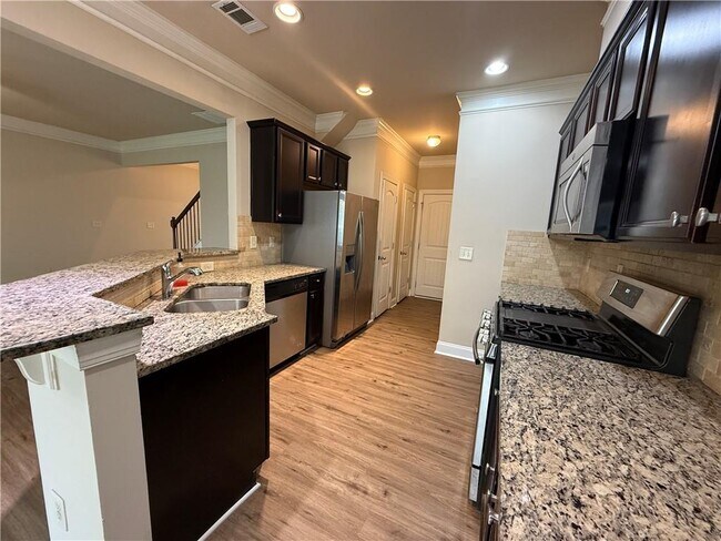 Building Photo - 1045 Township Cir