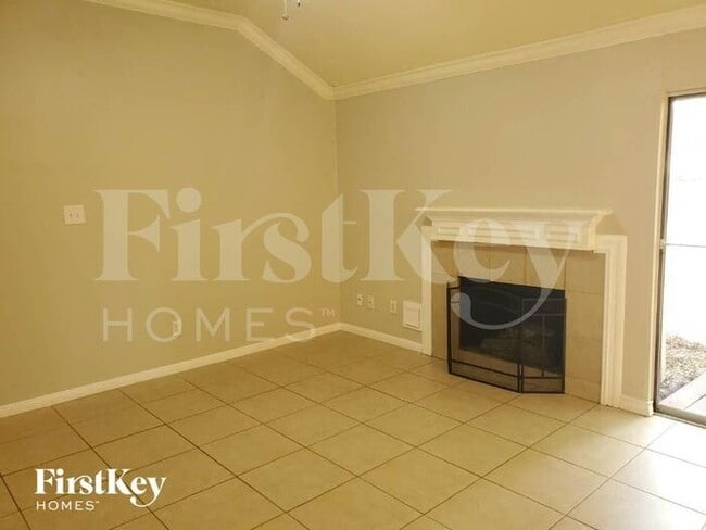 Building Photo - 8518 Pearl Lake Dr