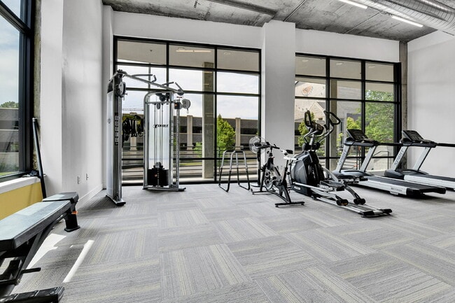 Building Photo - $1,540.95 - 1 Bed, 1 Bath Condo with In Unit Laundry in a Secured Building!