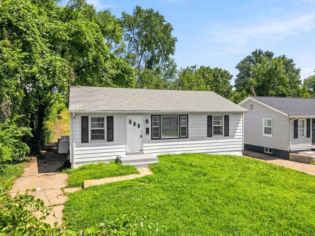 Building Photo - 8515 Jenny Dr