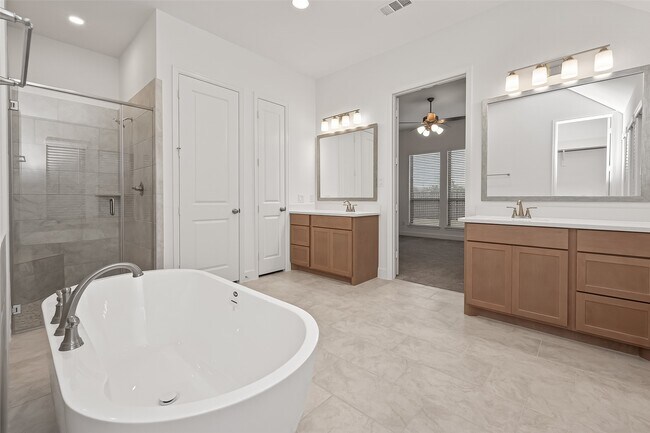 Building Photo - 1132 Beals Crk St