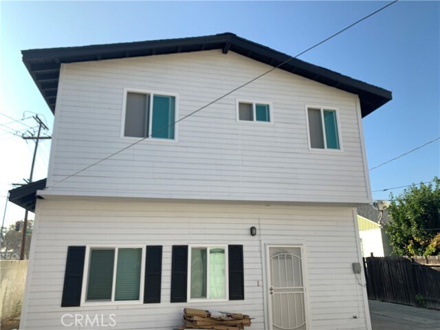 Building Photo - 212 S Vail Ave