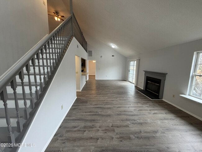 Building Photo - 6 Nashville Ct