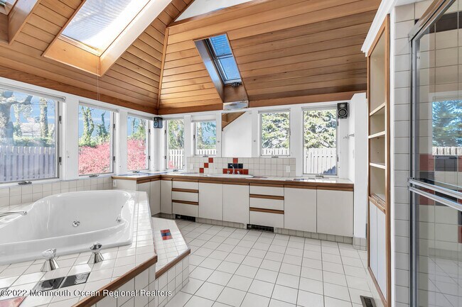 Building Photo - 181 Lewis Ln